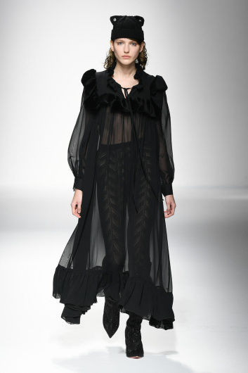 Fotoservizio/FW 23-24/WOMEN/SFILATA/VIVETTA/DP2/15