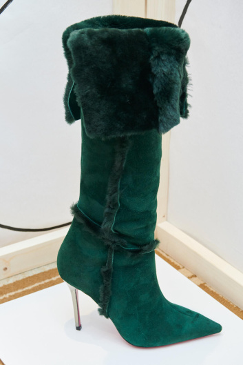 Fotoservizio/FW 23-24/WOMEN/PRESENTAZIONE/MARIO VALENTINO/DP2/21