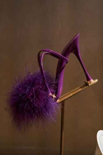 Fotoservizio/FW 23-24/WOMEN/PRESENTAZIONE/GIANVITO ROSSI/DP2/10