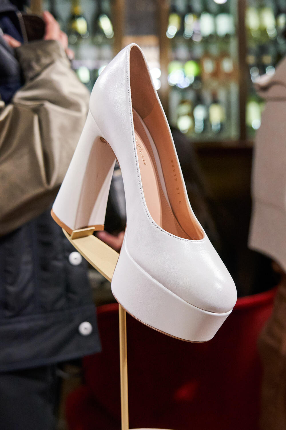 GIANVITO ROSSI WOMEN FW 23-24 - Foto #12