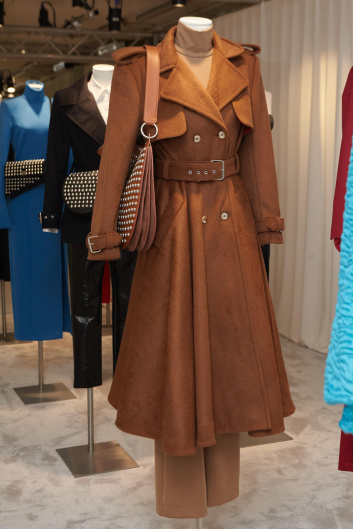 Fotoservizio/FW 23-24/WOMEN/PRESENTAZIONE/SARA BATTAGLIA/DP2/11