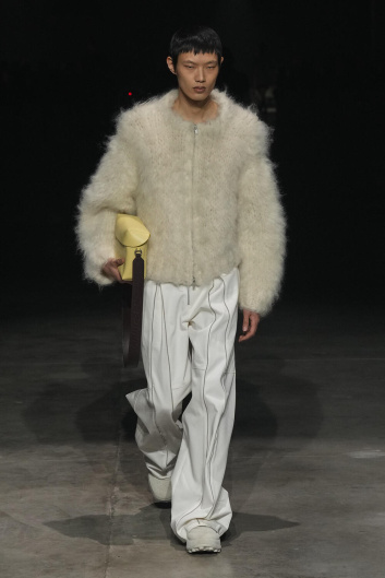 Fotoservizio/FW 23-24/WOMEN/SFILATA/JIL SANDER/DP2/20