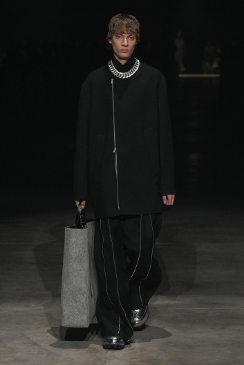 Fotoservizio/FW 23-24/WOMEN/SFILATA/JIL SANDER/DP2/4