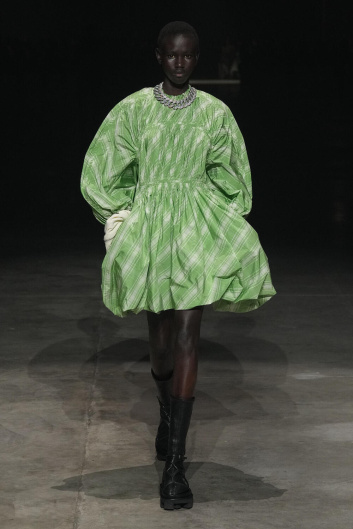 Fotoservizio/FW 23-24/WOMEN/SFILATA/JIL SANDER/DP2/16