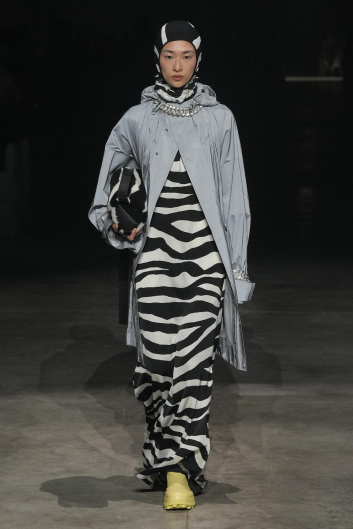 Fotoservizio/FW 23-24/WOMEN/SFILATA/JIL SANDER/DP2/8