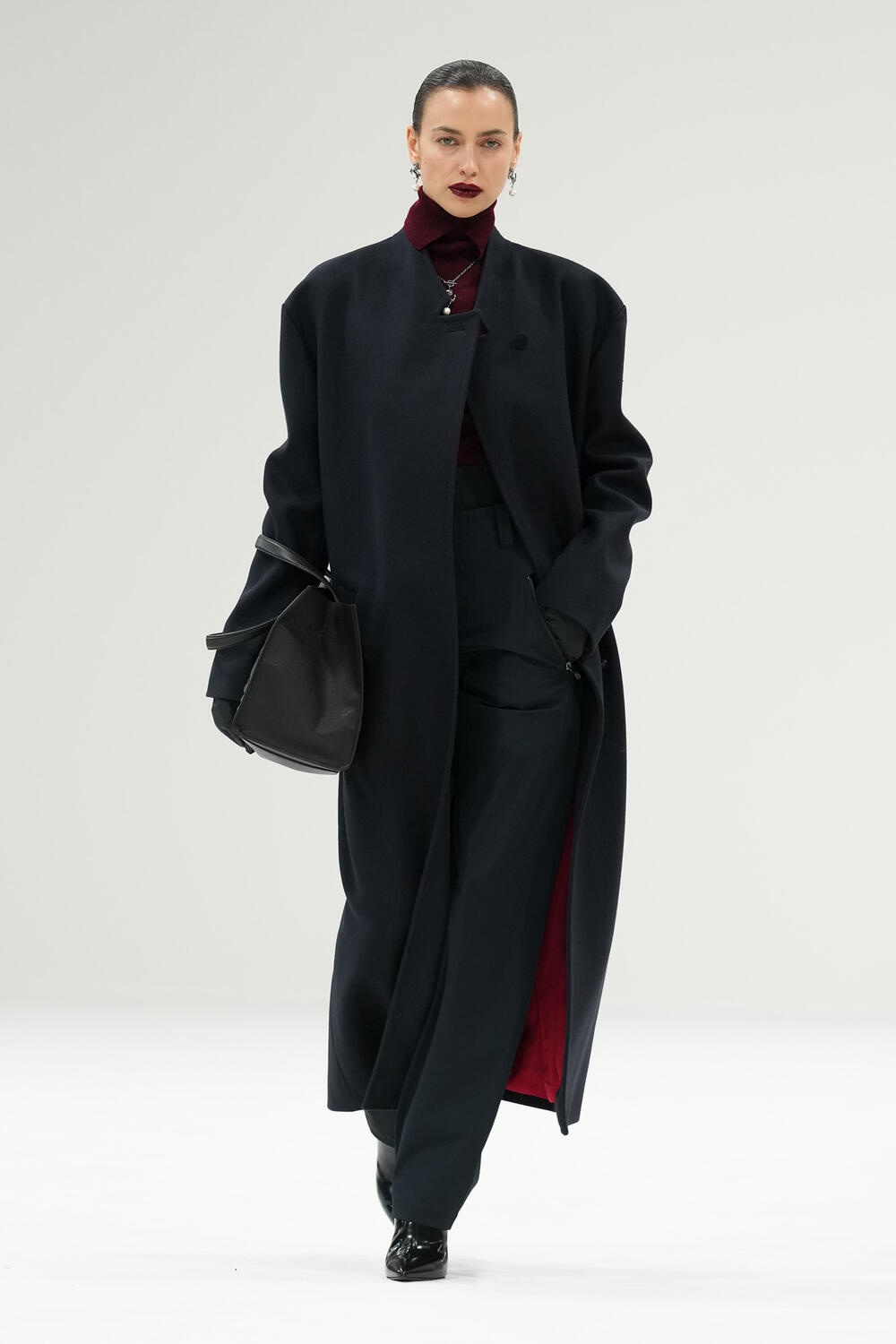 FERRARI WOMEN FW 23-24 - Foto #1
