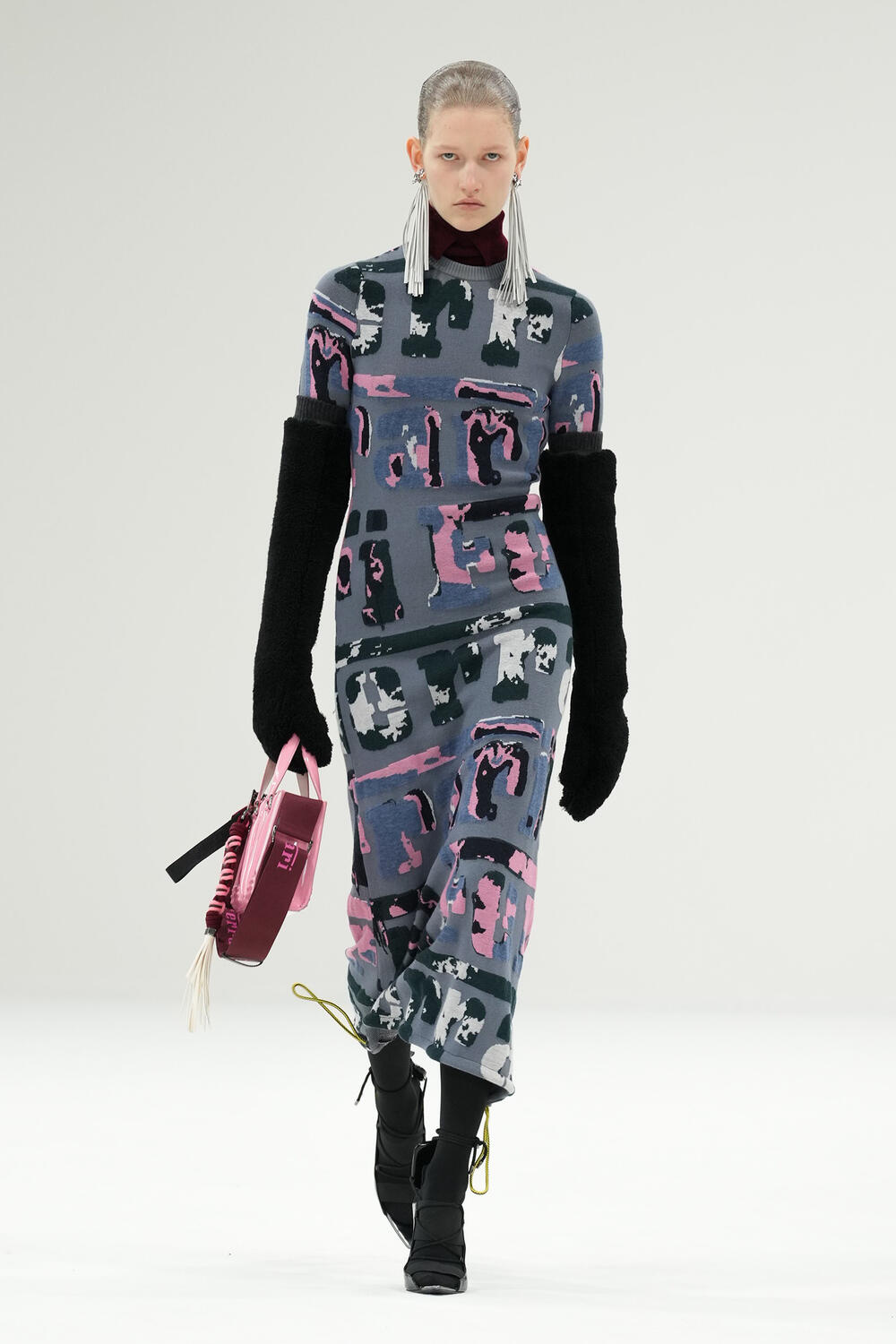 FERRARI WOMEN FW 23-24 - Foto #9