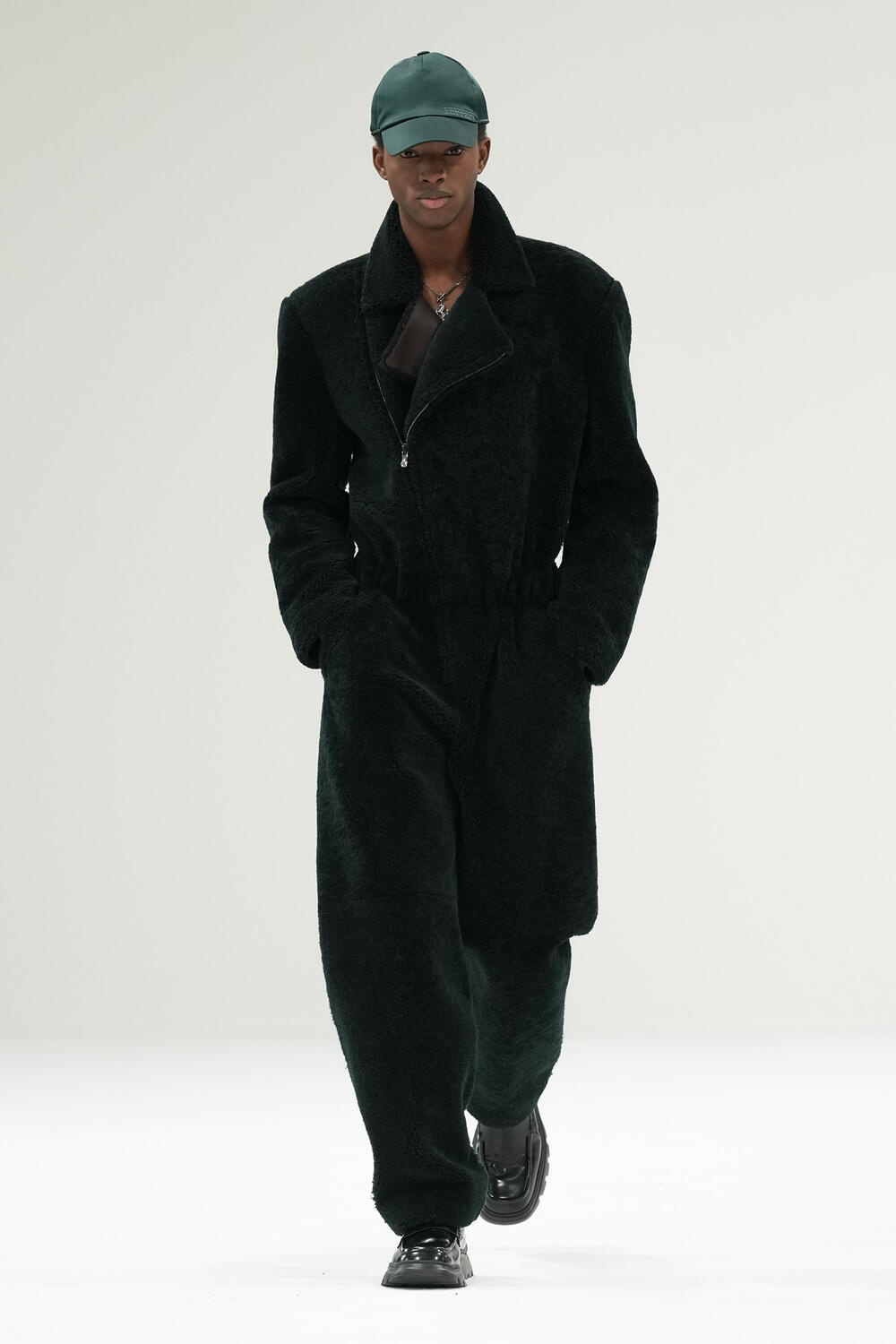 FERRARI WOMEN FW 23-24 - Foto #4