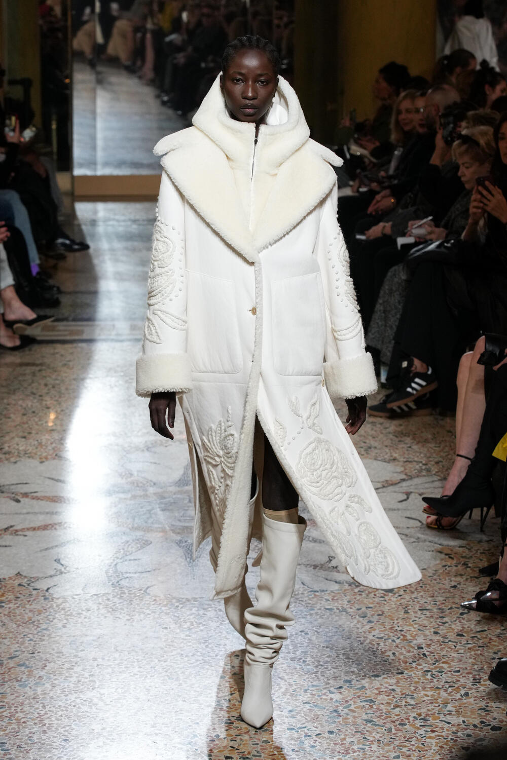 ERMANNO SCERVINO WOMEN FW 23-24 - Foto #0