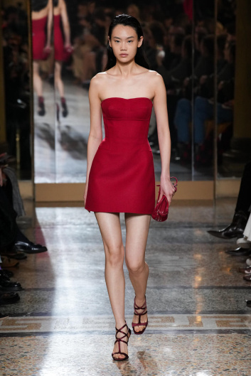 Fotoservizio/FW 23-24/WOMEN/SFILATA/ERMANNO SCERVINO/DP2/2