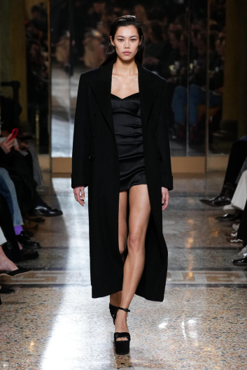 Fotoservizio/FW 23-24/WOMEN/SFILATA/ERMANNO SCERVINO/DP2/11