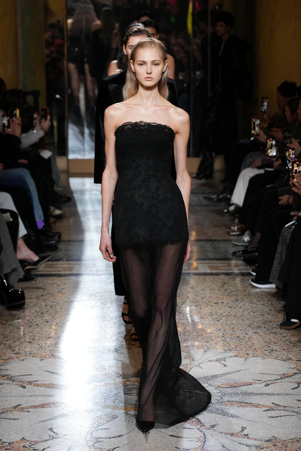 ERMANNO SCERVINO WOMEN FW 23-24 - Foto #24