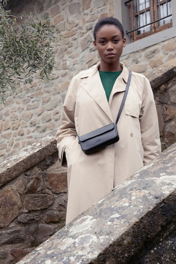 Fotoservizio/FW 23-24/WOMEN/PRESENTAZIONE/IL BISONTE/DP2/15