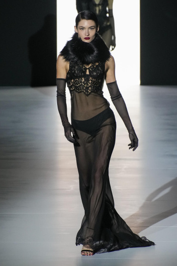 Fotoservizio/FW 23-24/WOMEN/SFILATA/DOLCE & GABBANA/DP2/0