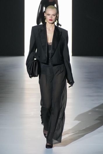 Fotoservizio/FW 23-24/WOMEN/SFILATA/DOLCE & GABBANA/DP2/2