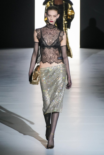 Fotoservizio/FW 23-24/WOMEN/SFILATA/DOLCE & GABBANA/DP2/21