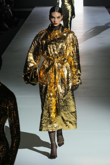 Fotoservizio/FW 23-24/WOMEN/SFILATA/DOLCE & GABBANA/DP2/19