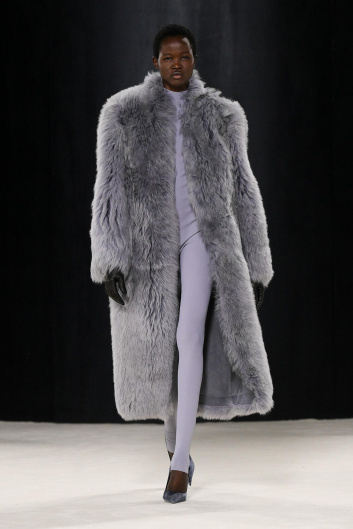 Fotoservizio/FW 23-24/WOMEN/SFILATA/FERRAGAMO/DP2/20