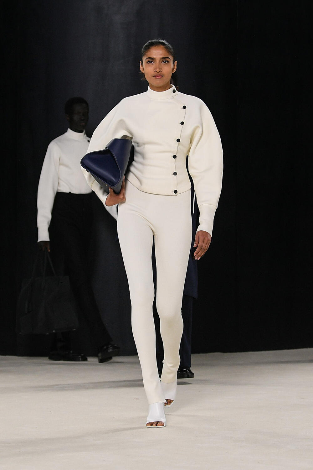 FERRAGAMO WOMEN FW 23-24 - Foto #8