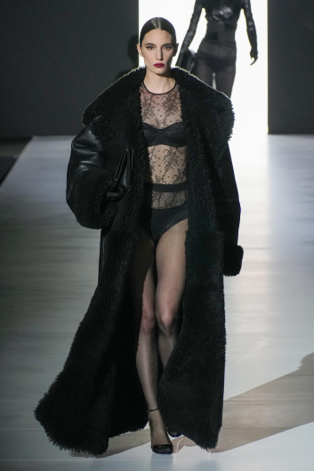 Fotoservizio/FW 23-24/WOMEN/SFILATA/DOLCE & GABBANA/DP2/14