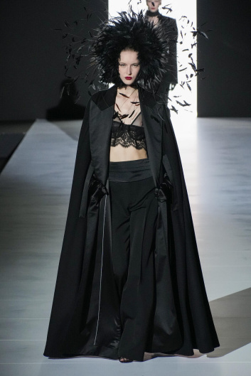 Fotoservizio/FW 23-24/WOMEN/SFILATA/DOLCE & GABBANA/DP2/38
