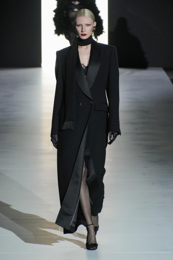 Fotoservizio/FW 23-24/WOMEN/SFILATA/DOLCE & GABBANA/DP2/39