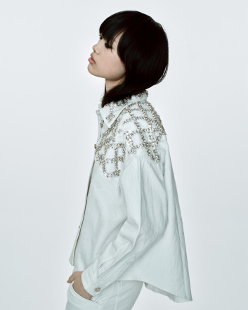 Fotoservizio/FW 23-24/WOMEN/PRESENTAZIONE/DES PHEMMES/DP2/4