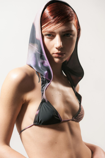 Fotoservizio/FW 23-24/WOMEN/PRESENTAZIONE/SALVATORE VIGNOLA/DP2/2