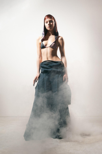 Fotoservizio/FW 23-24/WOMEN/PRESENTAZIONE/SALVATORE VIGNOLA/DP2/0