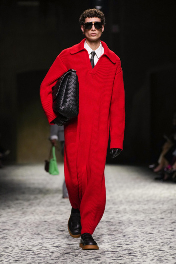 Fotoservizio/FW 23-24/WOMEN/SFILATA/BOTTEGA VENETA/DP2/14