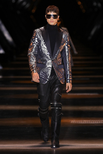 Fotoservizio/FW 23-24/WOMEN/SFILATA/PHILIPP PLEIN/DP2/48