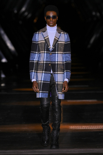 Fotoservizio/FW 23-24/WOMEN/SFILATA/PHILIPP PLEIN/DP2/73
