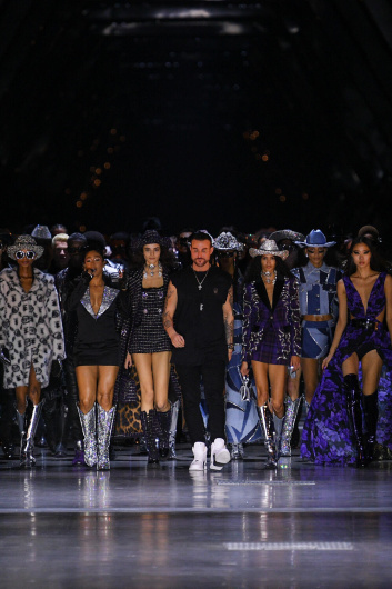 Fotoservizio/FW 23-24/WOMEN/SFILATA/PHILIPP PLEIN/DP2/78