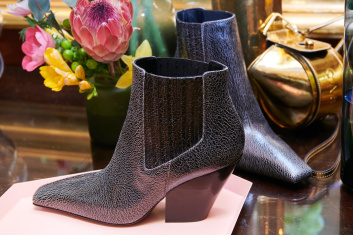 Fotoservizio/FW 23-24/WOMEN/PRESENTAZIONE/CASADEI/DP2/18