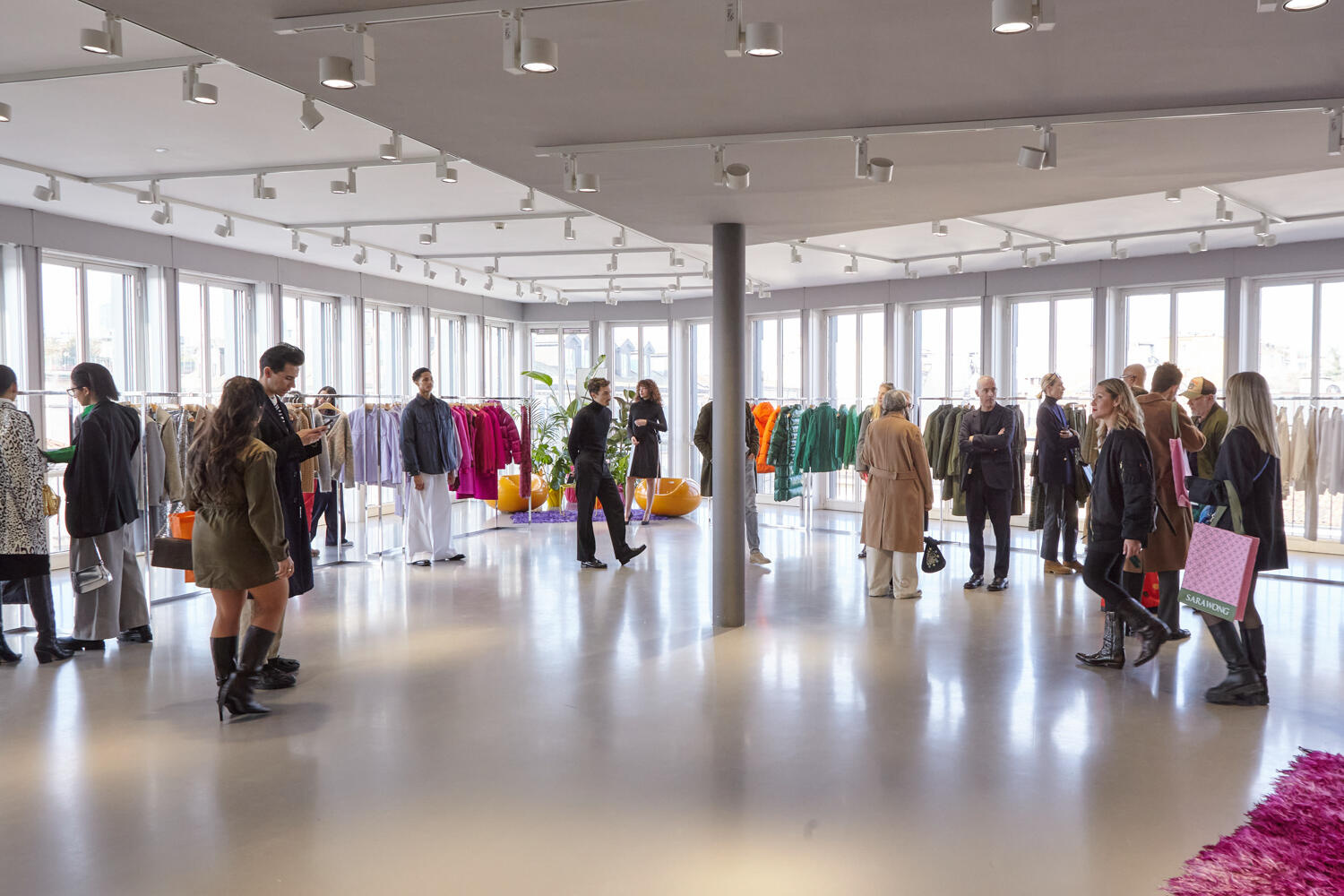 ASPESI WOMEN FW 23-24 - Foto #1