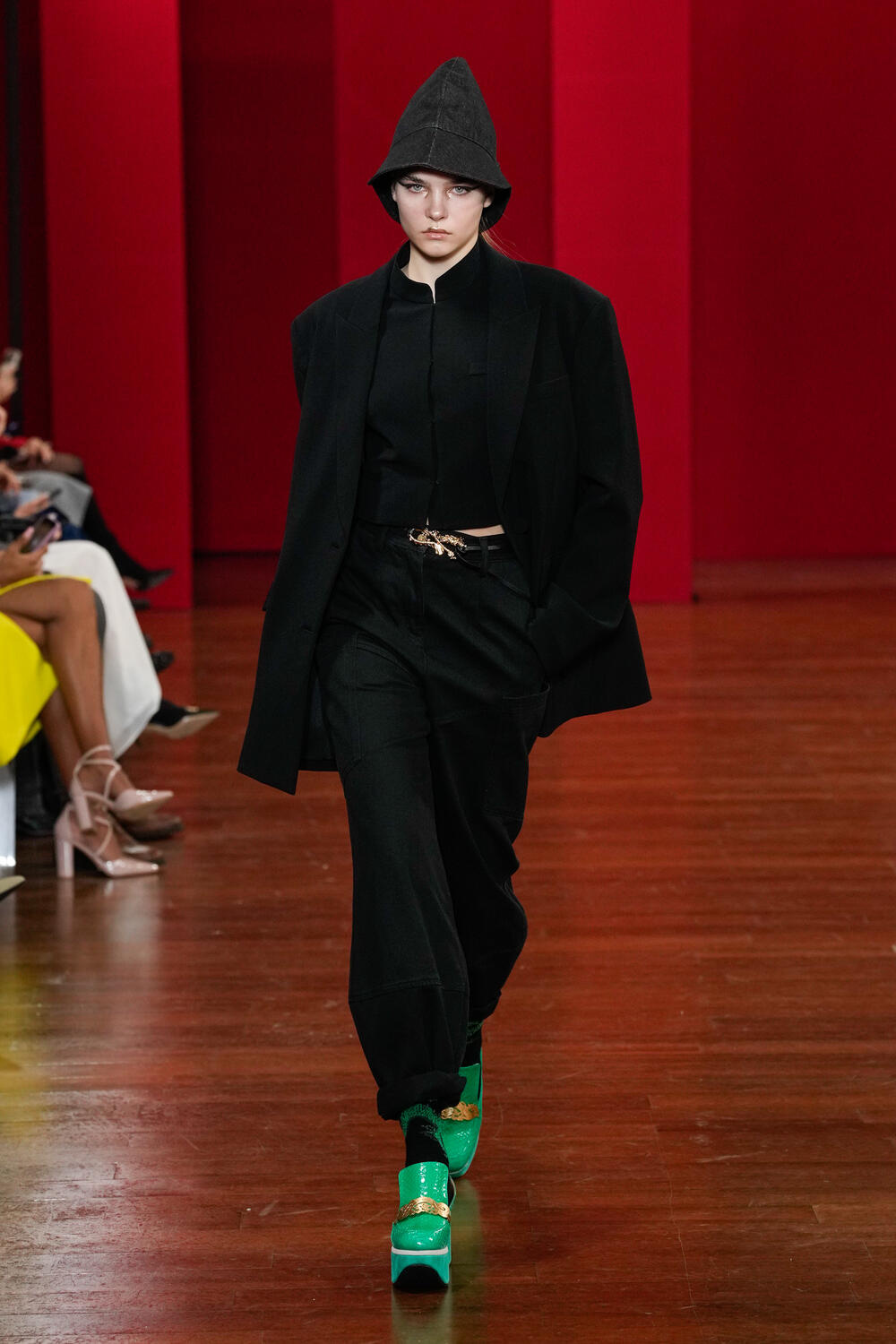 HUI WOMEN FW 23-24 - Foto #2
