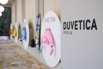 Fotoservizio/FW 23-24/WOMEN/PRESENTAZIONE/DUVETICA/DP2/7