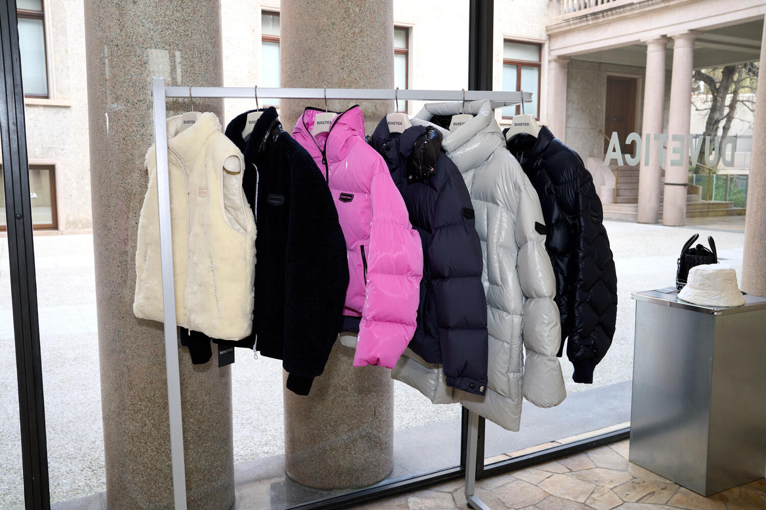 DUVETICA WOMEN FW 23-24 - Foto #12