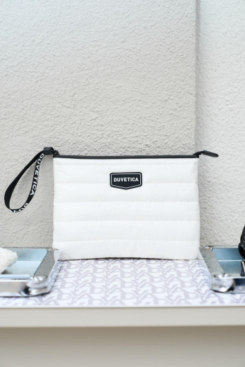 Fotoservizio/FW 23-24/WOMEN/PRESENTAZIONE/DUVETICA/DP2/28