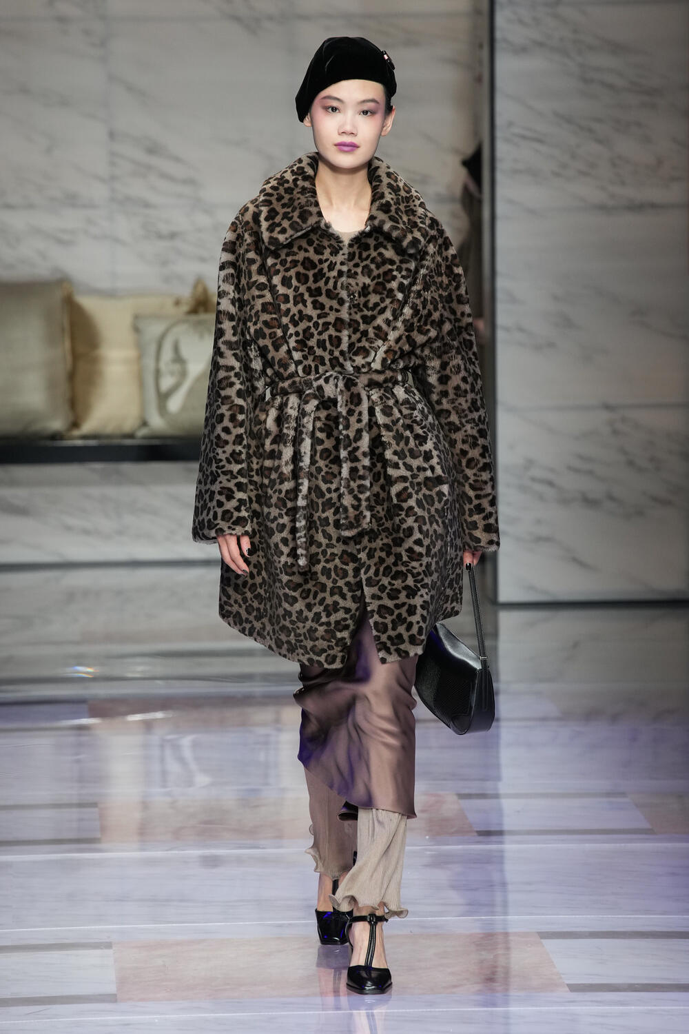 GIORGIO ARMANI WOMEN FW 23-24 - Foto #8