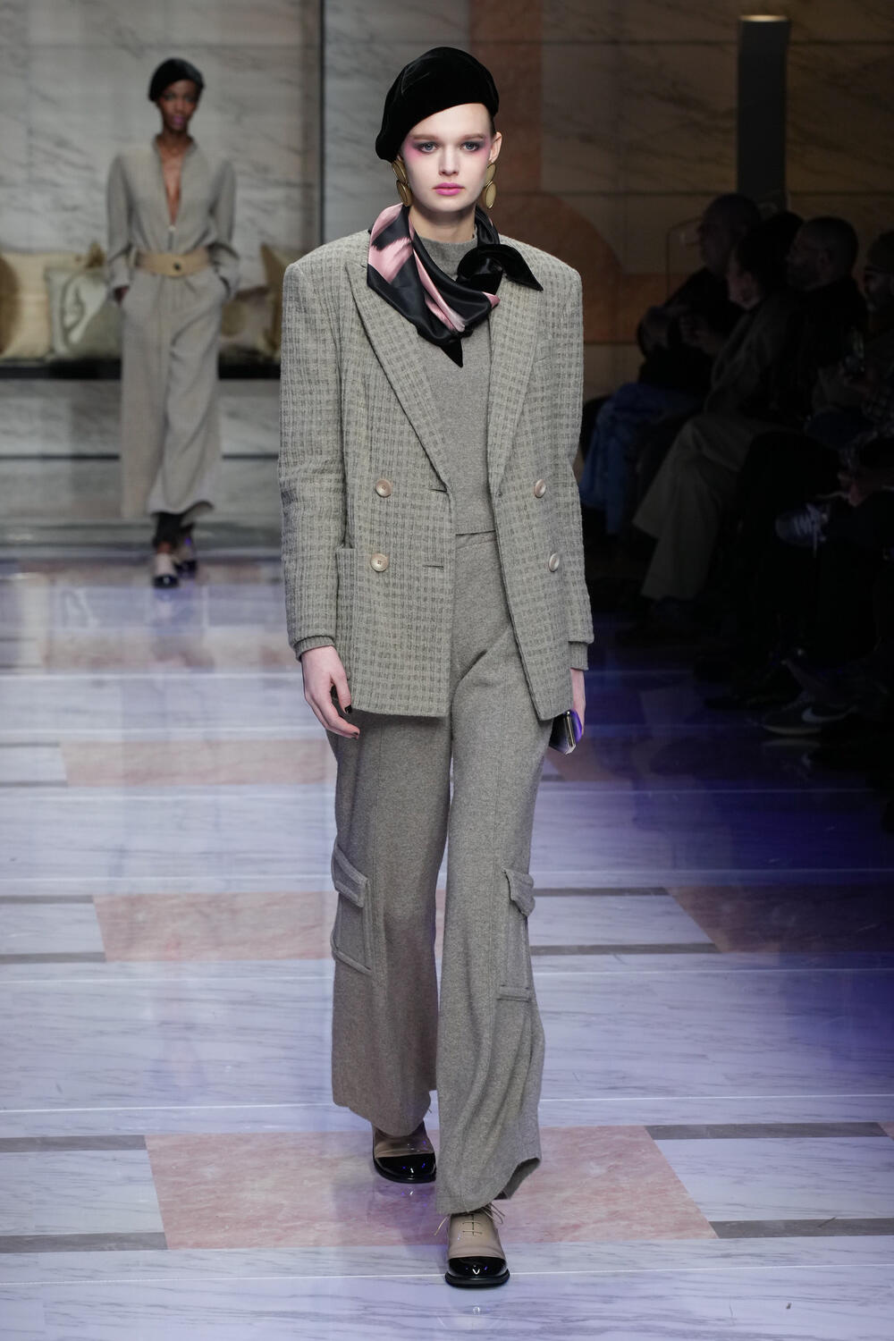 GIORGIO ARMANI WOMEN FW 23-24 - Foto #18