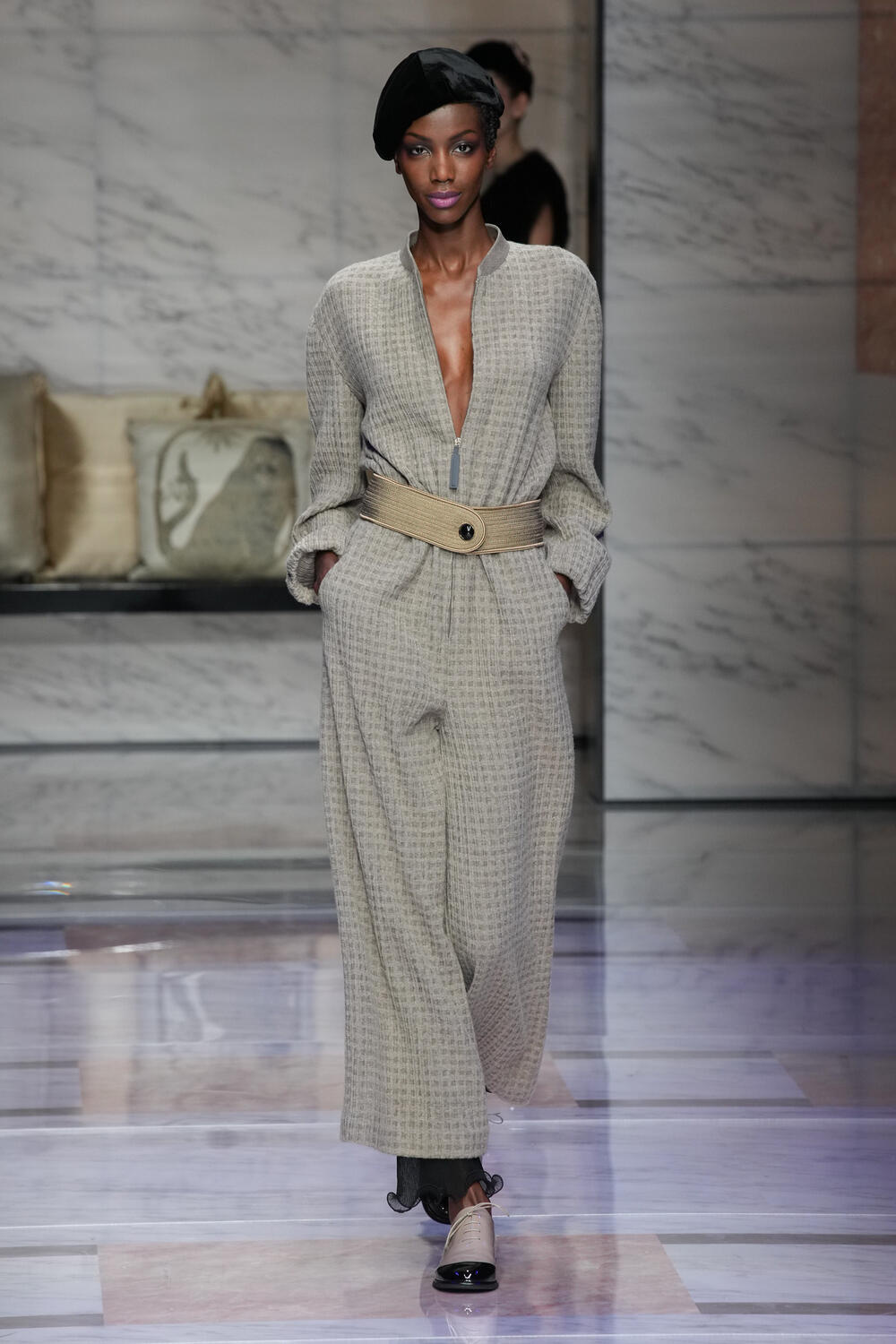 GIORGIO ARMANI WOMEN FW 23-24 - Foto #19
