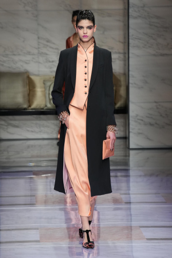 Fotoservizio/FW 23-24/WOMEN/SFILATA/GIORGIO ARMANI/DP2/43