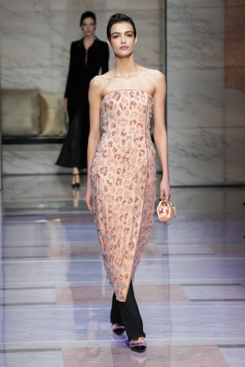 Fotoservizio/FW 23-24/WOMEN/SFILATA/GIORGIO ARMANI/DP2/48