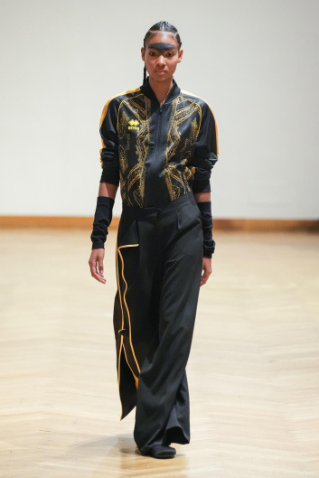 Fotoservizio/FW 23-24/WOMEN/SFILATA/FRANCESCA LIBERATORE/DP2/0