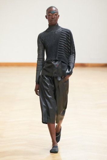 Fotoservizio/FW 23-24/WOMEN/SFILATA/FRANCESCA LIBERATORE/DP2/6