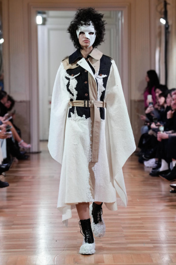 Fotoservizio/FW 23-24/WOMEN/SFILATA/ATSUSHI NAKASHIMA/DP2/7