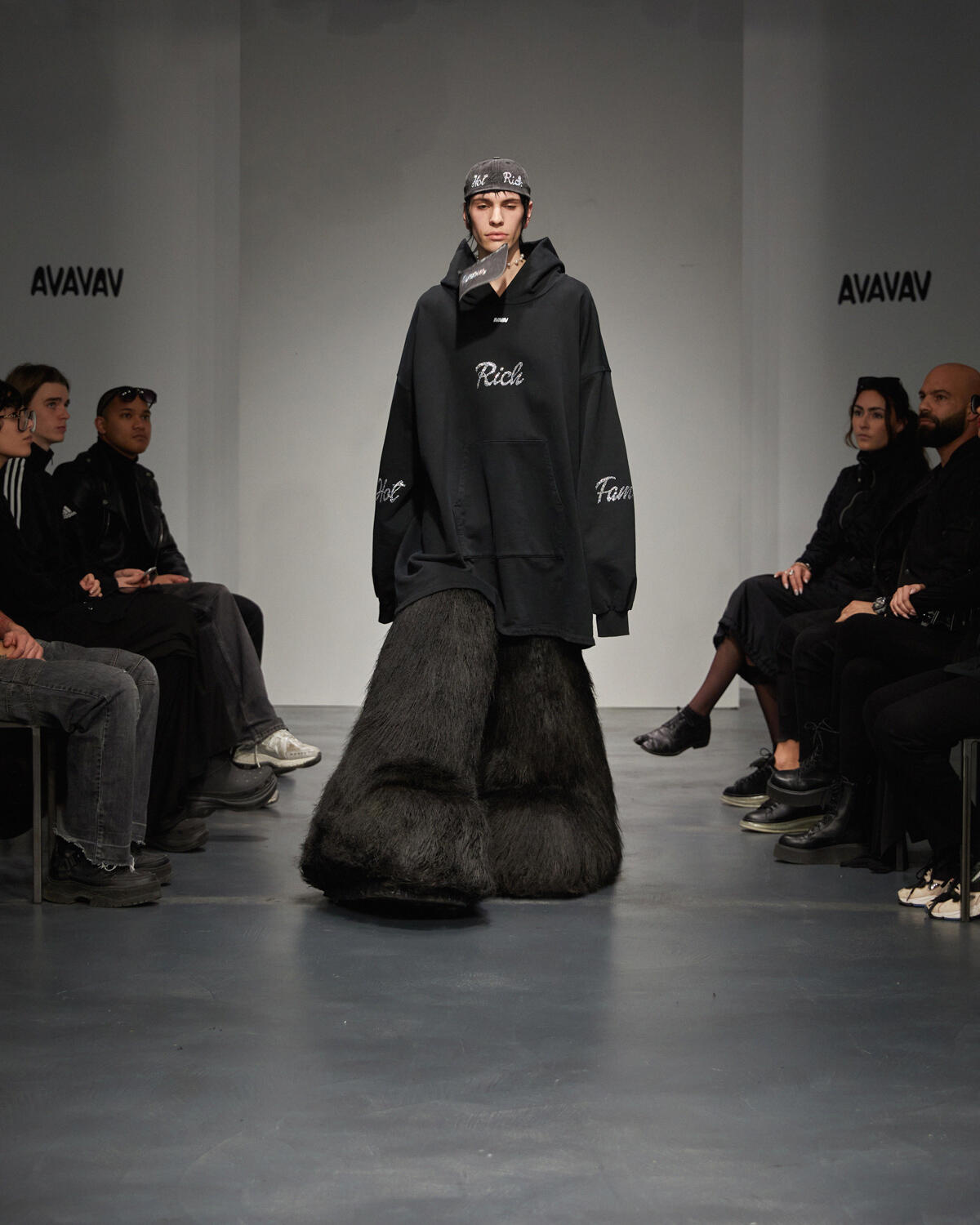 AVAVAV WOMEN FW 23-24 - Foto #18