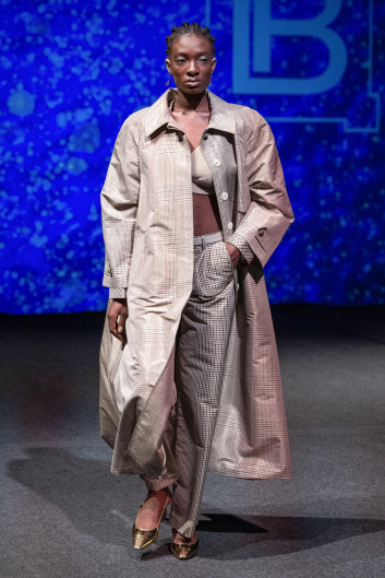 Fotoservizio/FW 23-24/WOMEN/SFILATA/LAURA BIAGIOTTI/DP2/2