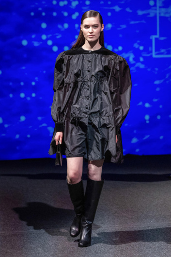 Fotoservizio/FW 23-24/WOMEN/SFILATA/LAURA BIAGIOTTI/DP2/17